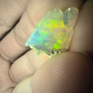 Raw opal